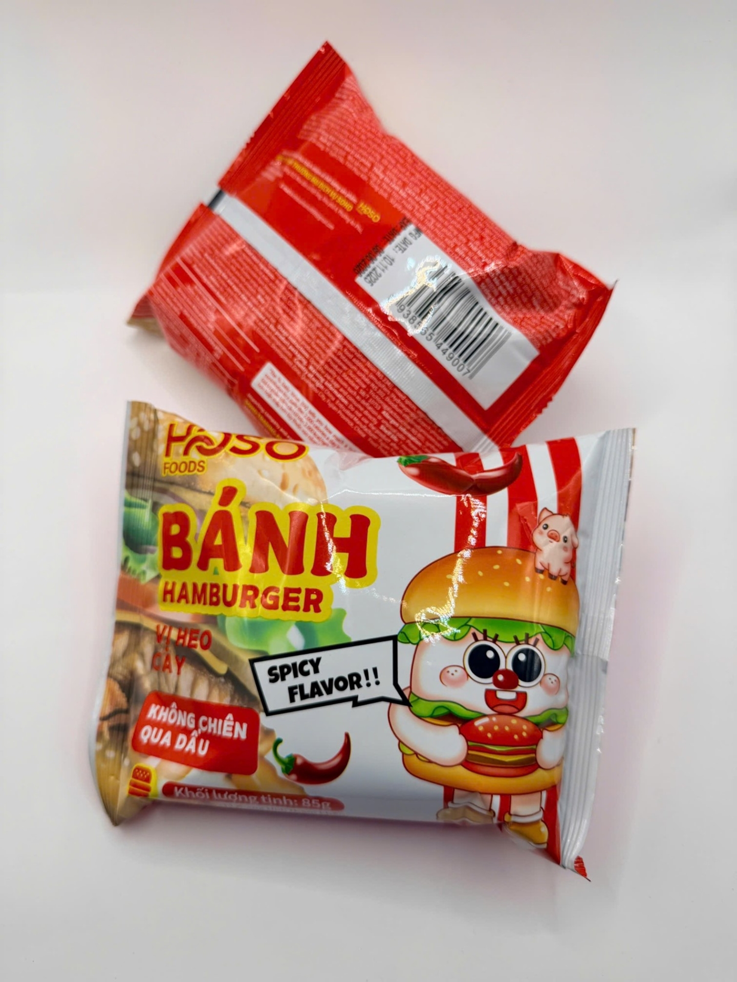 BÁNH HAMBURGER VỊ HEO CAY