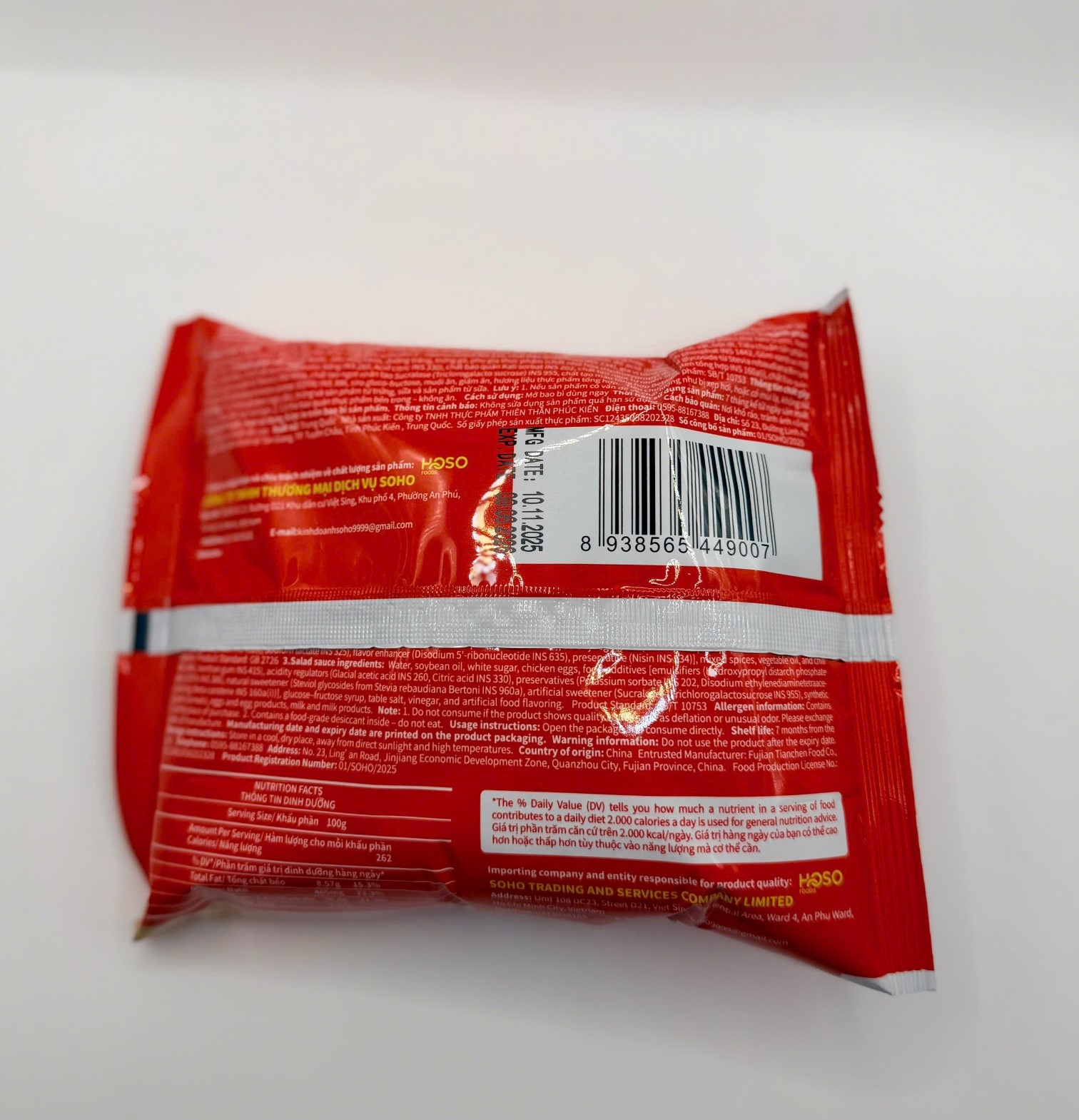 BÁNH HAMBURGER VỊ HEO CAY